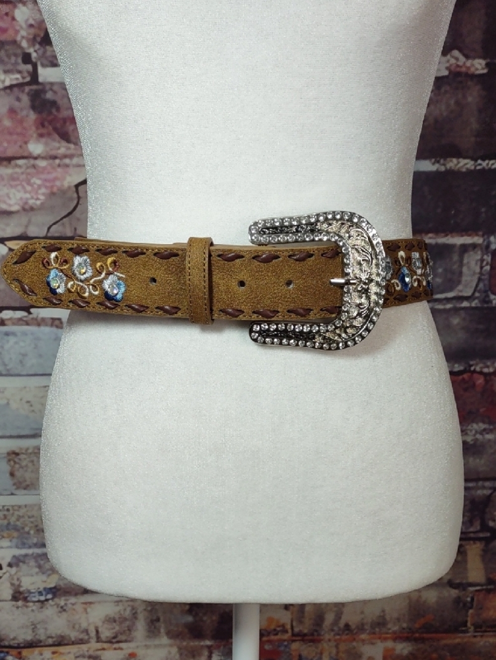Angel Ranch Embroidered Suede Belt with Rhinestone Accent - Picture 2 of 10
